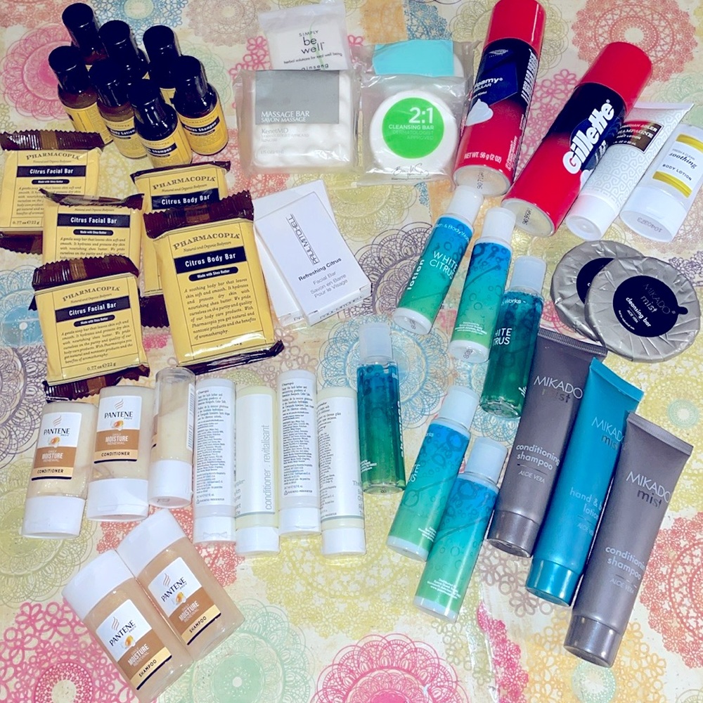 Bundle of Assorted Mini Bottles/Toiletries